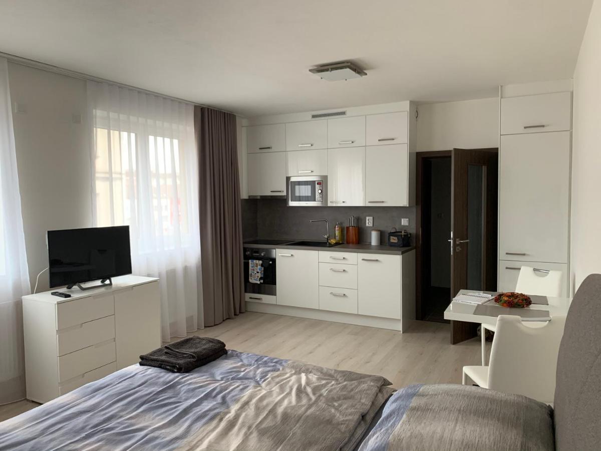 Modern Apartment In The City Center Πίλζεν Εξωτερικό φωτογραφία